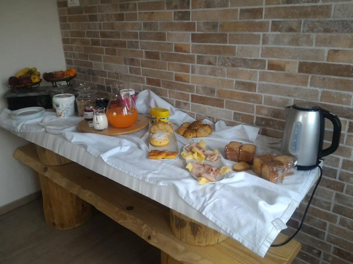 Domus Florio - Humanitas Rozzano Bed & Breakfast Pieve Emanuele Italy