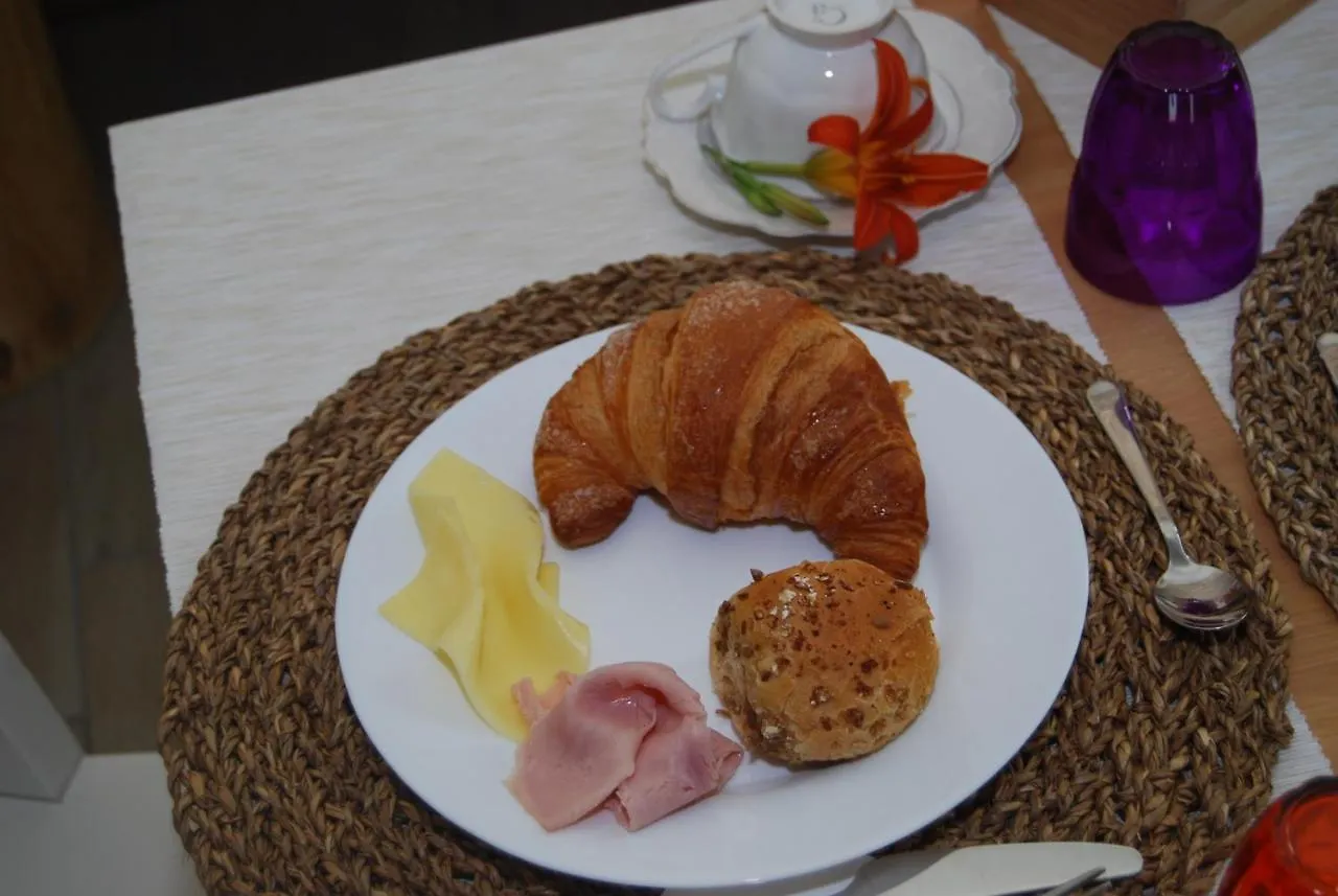 Domus Florio - Humanitas Rozzano Bed & Breakfast Pieve Emanuele 0*,